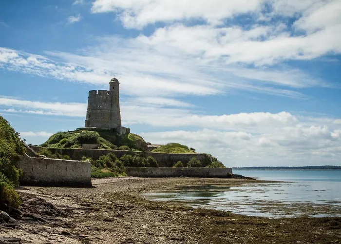Maison Normande Proche De La Mer Et Des Commodites * Quettehou
