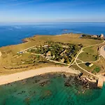 Maison Normande Proche De La Mer Et Des Commodites * Quettehou