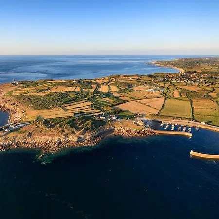 Maison Normande Proche De La Mer Et Des Commodites * Quettehou